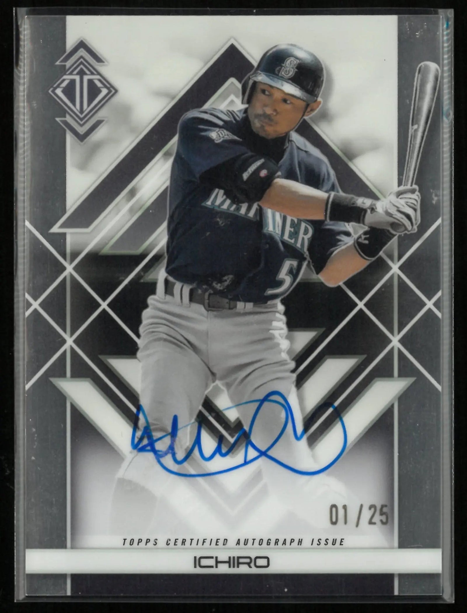 2025 Topps Transcendent Icons Chrome Autograph Ichiro Auto /25