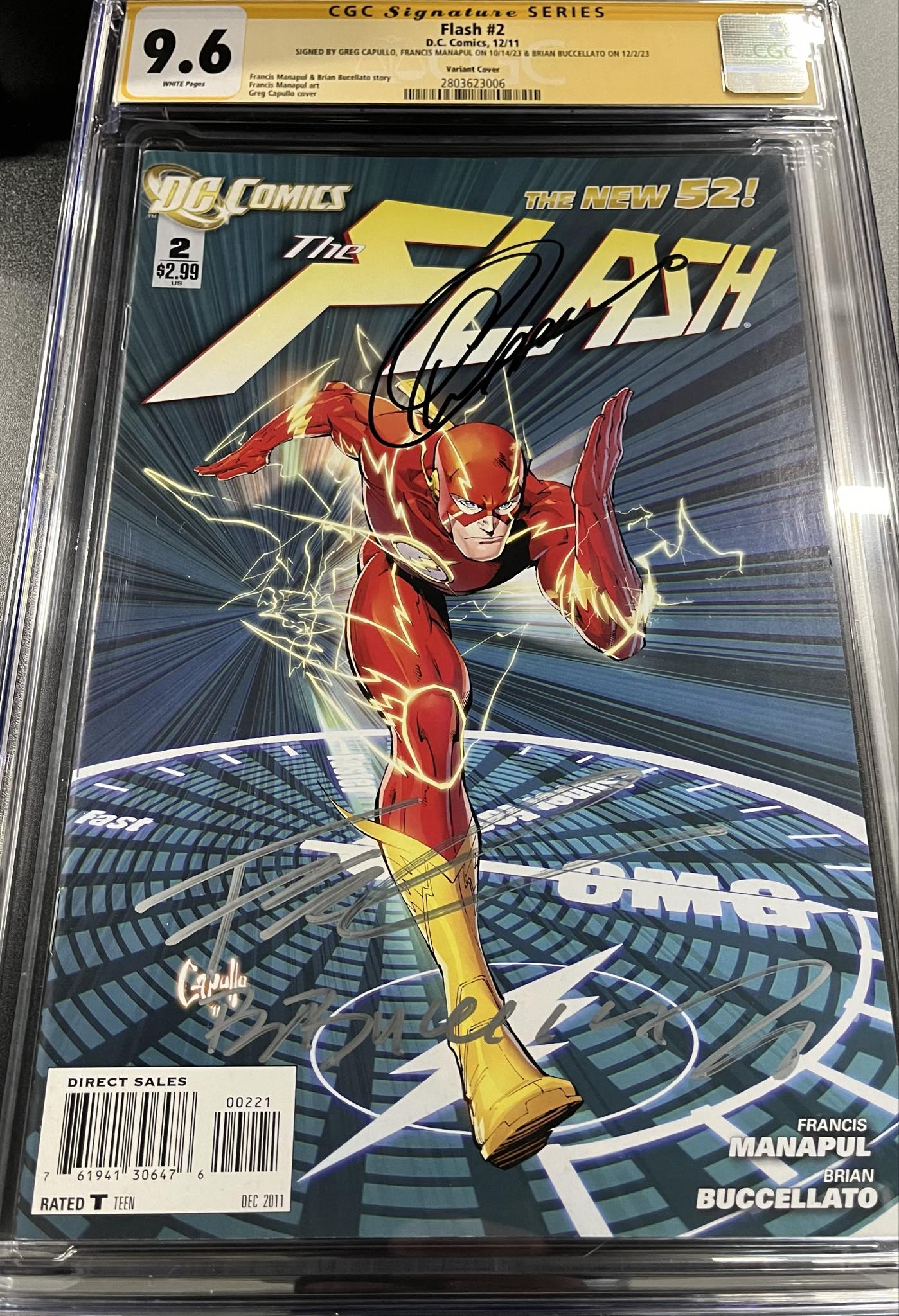 CGC Signature Series 9.6 Flash #2 Variant Signed by Greg Capullo, Francis Manapul & Brian Buccellato
